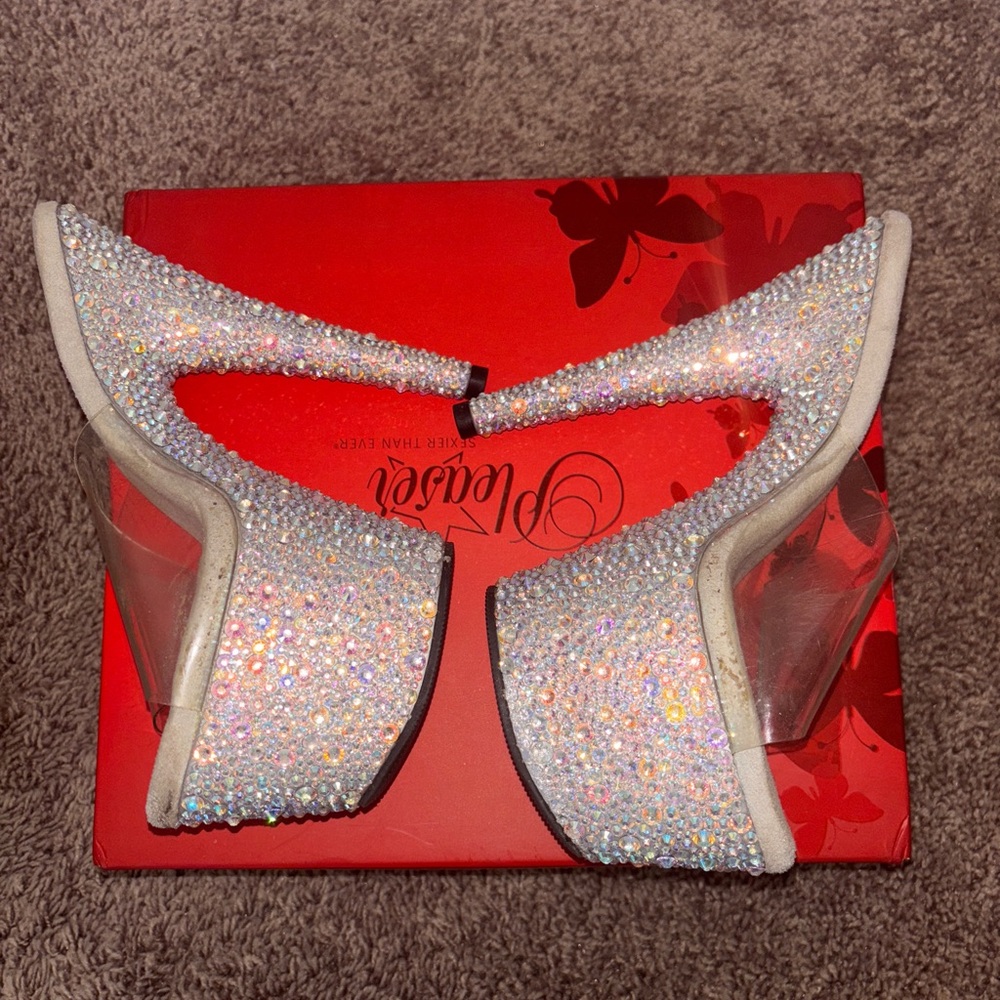 Pleaser Bejeweled 701MS size 8